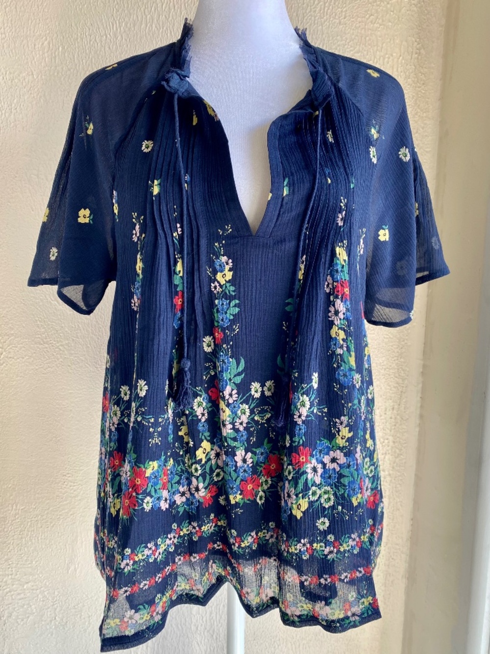 Sea New York navy silk/cotton short sleeve floral top Size 6